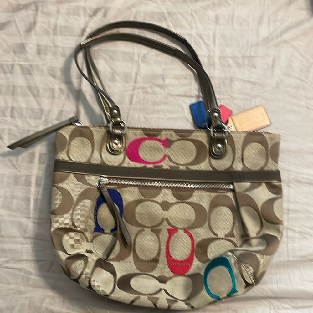 Coach tote (Multi-Color)